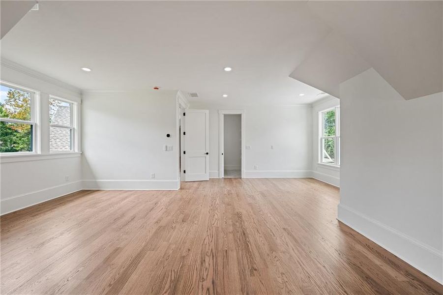 Spacious, unfurnished interior of a new home in , Loganville (Image 69). Spacious, unfurnished interior of a new home in , Loganville (Image 69).