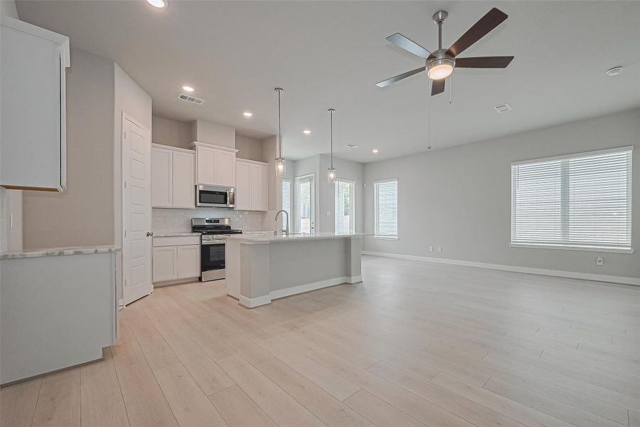 Image 47 of a home in Regents Court.