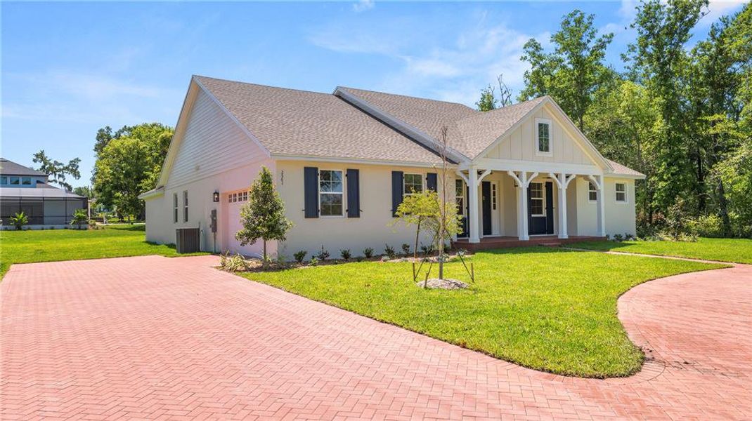 Image 53 of a home in .