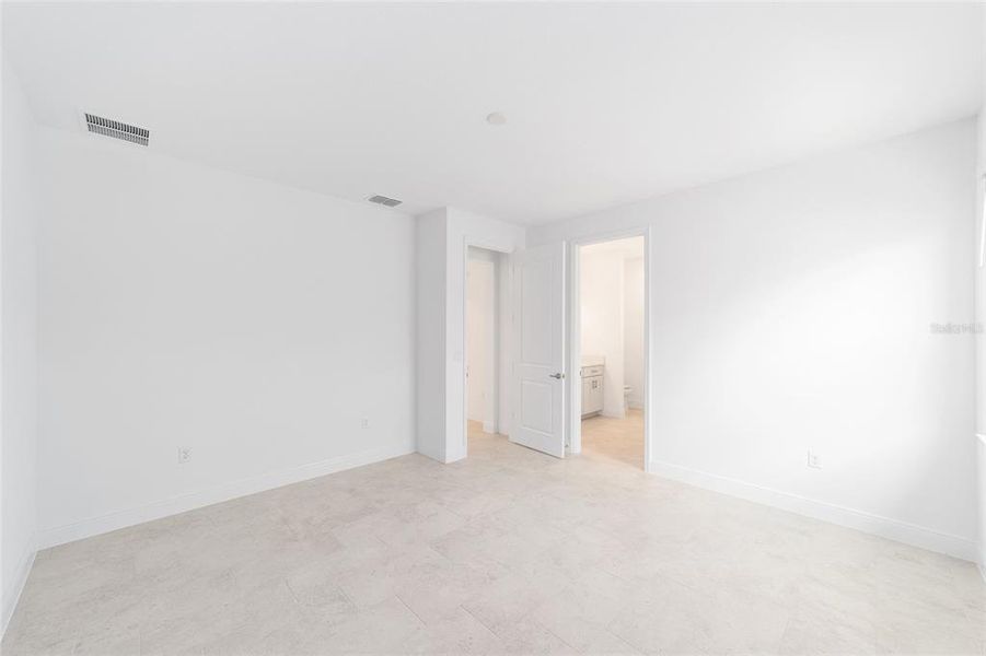 Spacious, unfurnished interior of a new home in On Top of the World Communities, Ocala (Image 37).