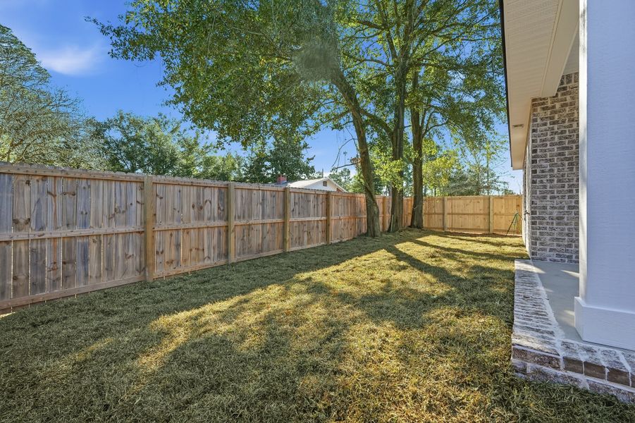 Exterior details and patio area of a home in McCarthy Estates, Defuniak Springs (Image 25). Exterior details and patio area of a home in McCarthy Estates, Defuniak Springs (Image 25).