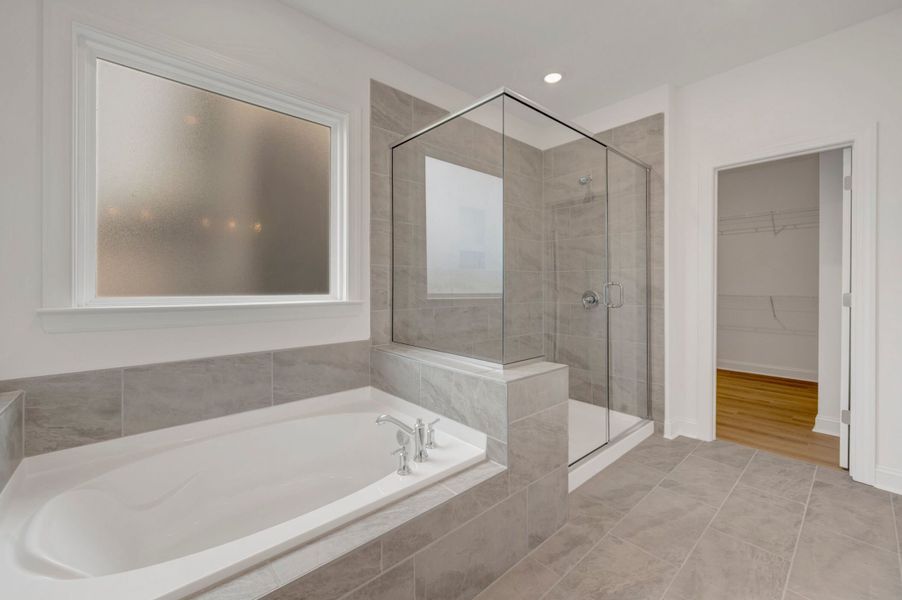 Owner's Bathroom Owner's Bathroom
