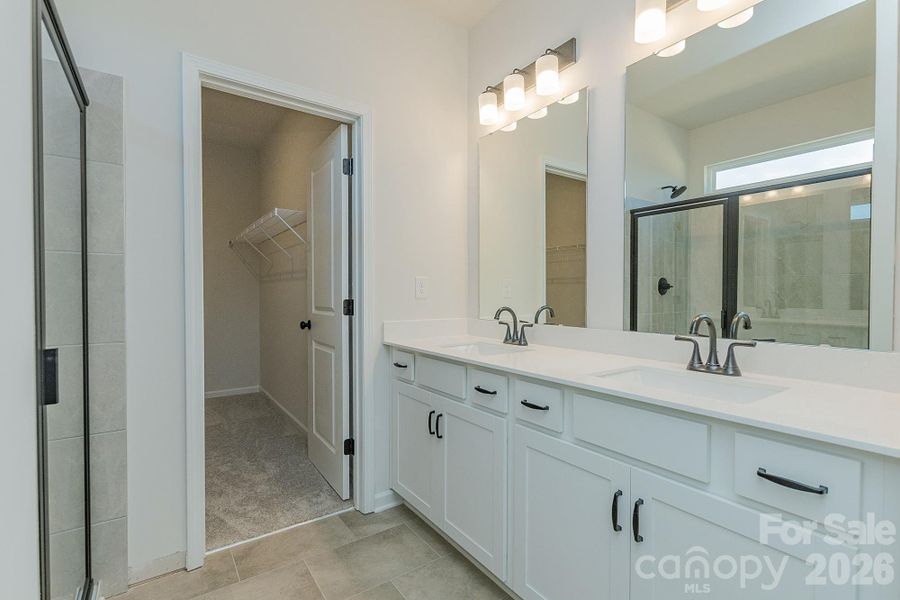 Furnished interior view inside a new home in Cedar Meadows, Monroe (Image 8).