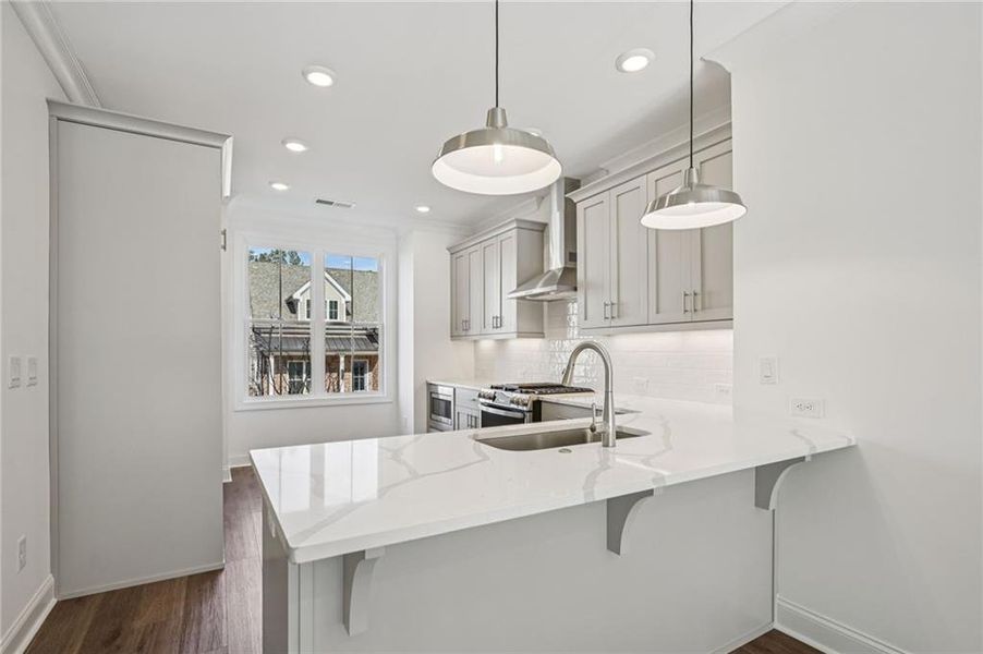Furnished interior view inside a new home in Evanshire Townhomes, Duluth (Image 11).