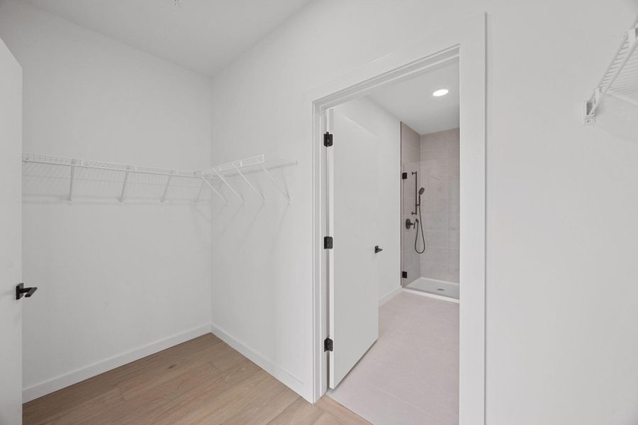 Spacious, unfurnished interior of a new home in One Oak, Austin (Image 13). Spacious, unfurnished interior of a new home in One Oak, Austin (Image 13).