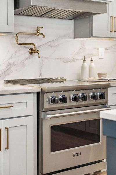 Close-up of interior finishes inside a home in , Charleston (Image 18).