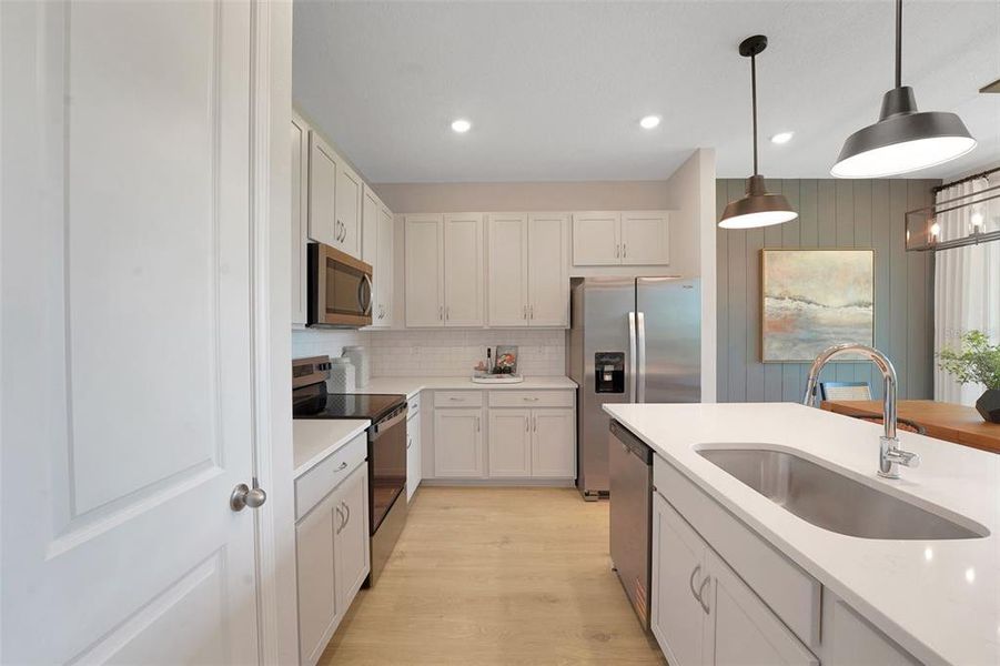 Furnished interior view inside a new home in Willowbrook North, Winter Haven (Image 10).