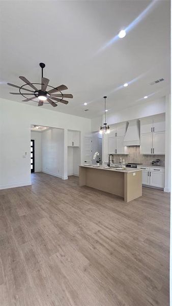 Spacious, unfurnished interior of a new home in , Springtown (Image 18).