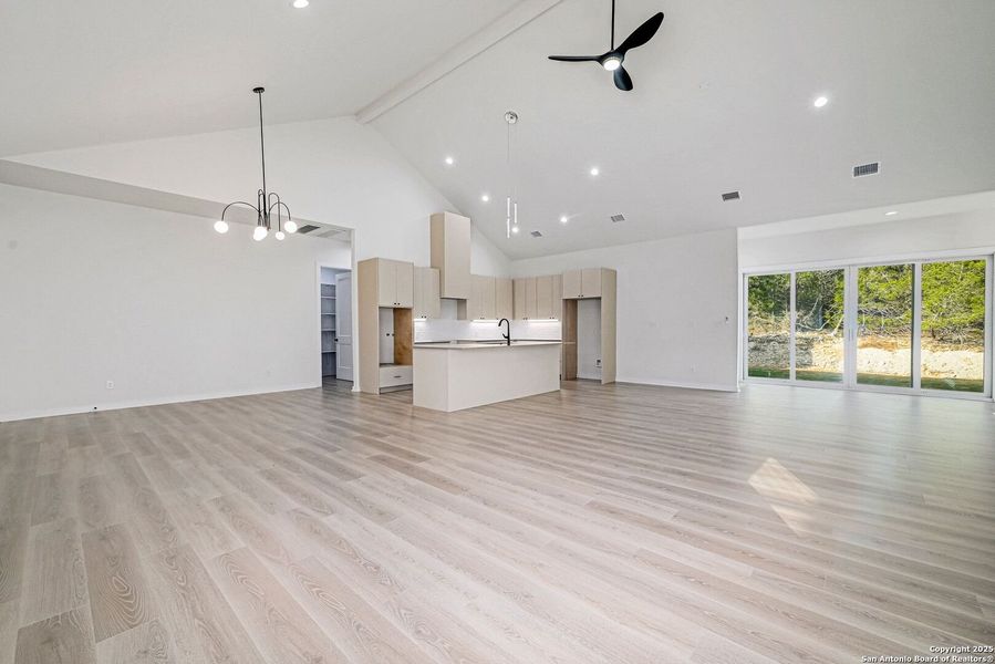 Spacious, unfurnished interior of a new home in , Fischer (Image 22).