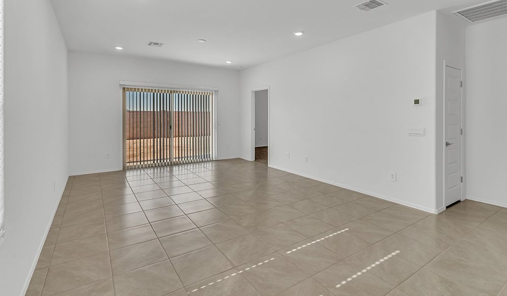 Spacious, unfurnished interior of a new home in Saguaro Bloom, Marana (Image 16). Spacious, unfurnished interior of a new home in Saguaro Bloom, Marana (Image 16).