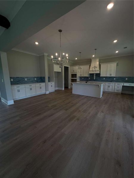 Spacious, unfurnished interior of a new home in , Hampton (Image 4).