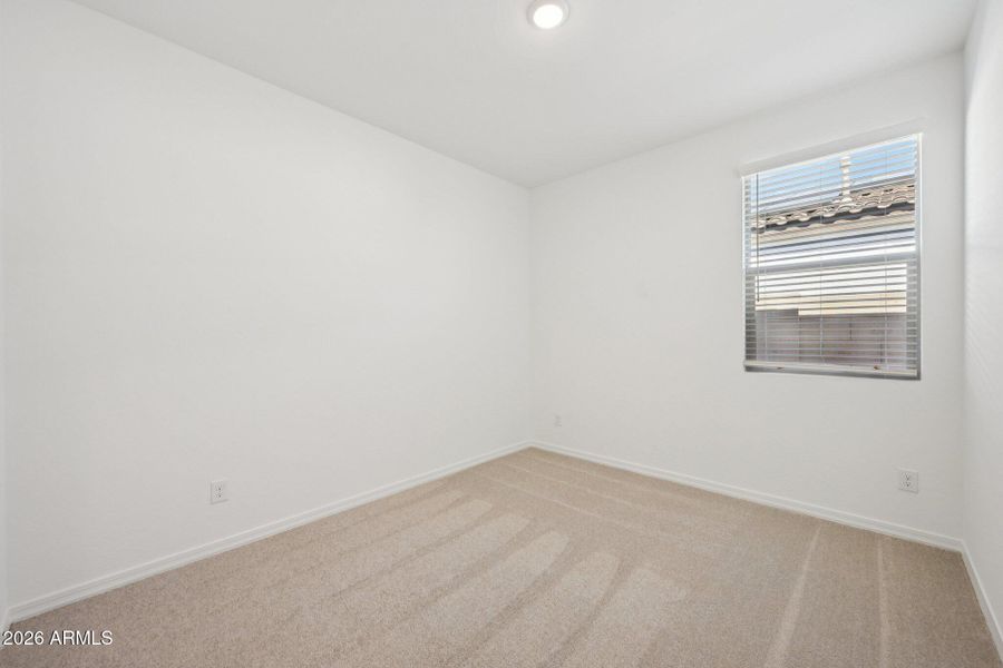 19-web-or-mls-77th Dr-S1403-019