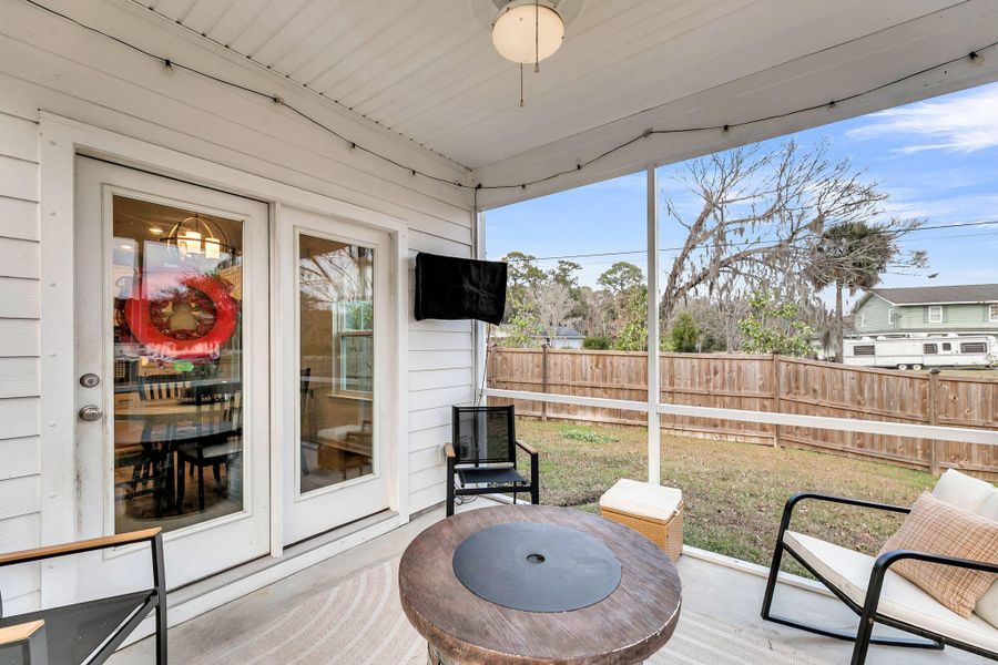 Exterior details and patio area of a home in Cordgrass Landing, Johns Island (Image 4).