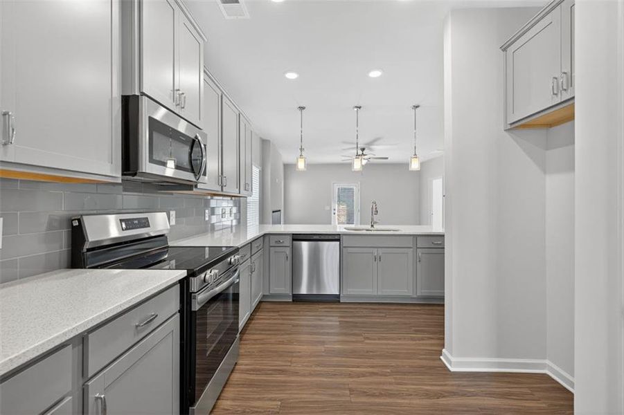 Furnished interior view inside a new home in Garrett Preserve, Douglasville (Image 3).