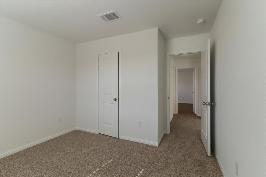 Spacious, unfurnished interior of a new home in Bar W Ranch, Leander (Image 24). Spacious, unfurnished interior of a new home in Bar W Ranch, Leander (Image 24).