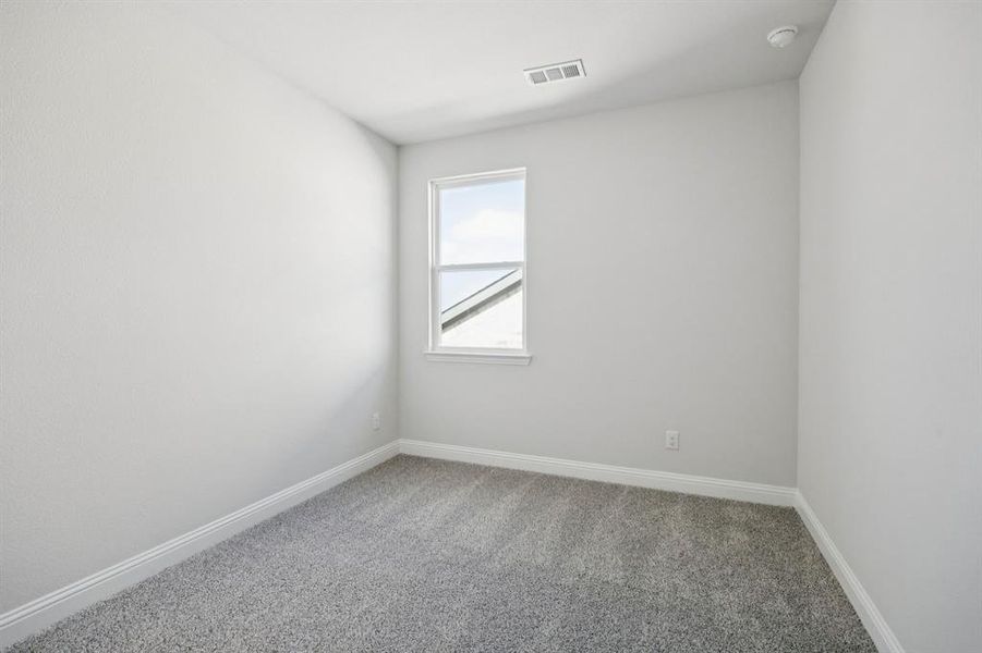 Spacious, unfurnished interior of a new home in Santorini, Seagoville (Image 16). Spacious, unfurnished interior of a new home in Santorini, Seagoville (Image 16).