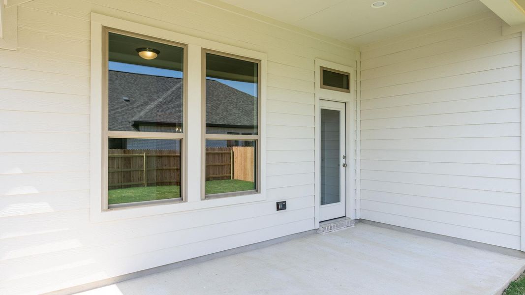 Furnished interior view inside a new home in Santa Rita Ranch 40', Santa Rita Ranch (Image 5). Furnished interior view inside a new home in Santa Rita Ranch 40', Santa Rita Ranch (Image 5).