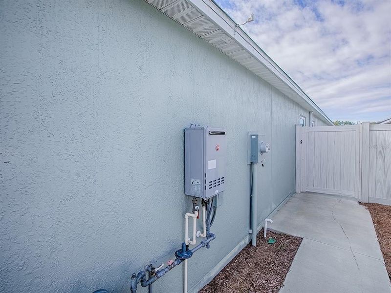 Exterior details and patio area of a home in , The Villages (Image 32).