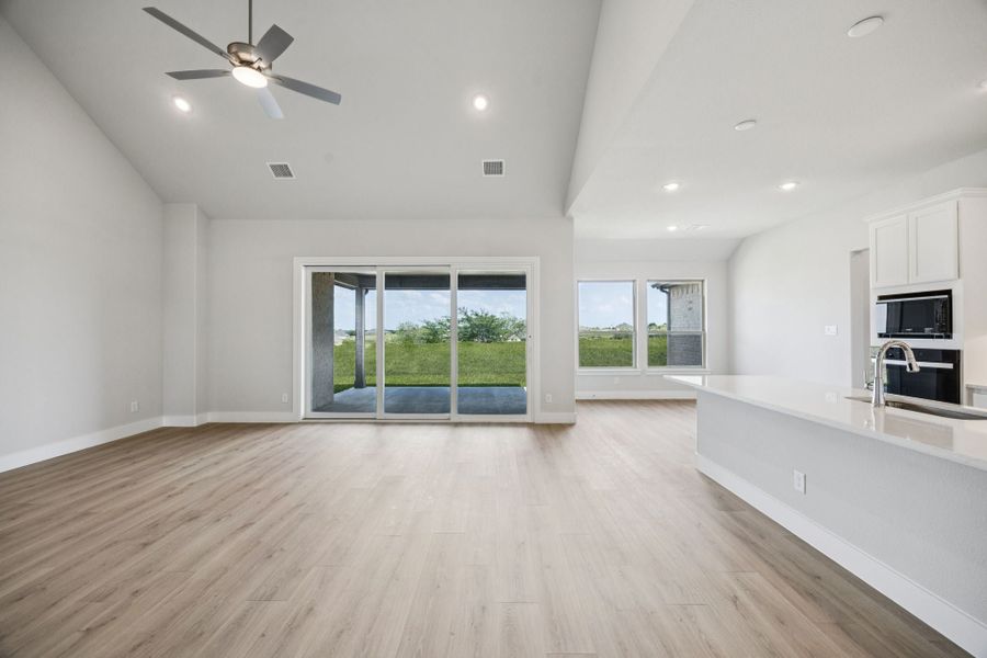 Representative unfurnished interior of a home built from the Verona by Centre Living Homes in Ellis Ranch Estates, Waxahachie (Image 18). Representative unfurnished interior of a home built from the Verona by Centre Living Homes in Ellis Ranch Estates, Waxahachie (Image 18).