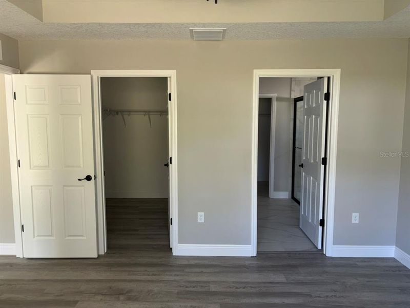 Spacious, unfurnished interior of a new home in , Dunnellon (Image 20).