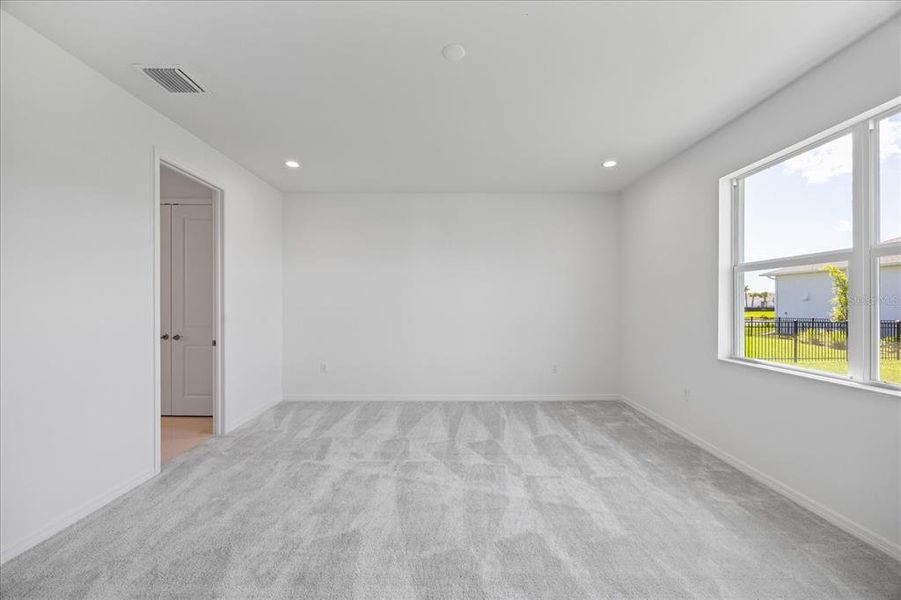 Image 35 of a home in .