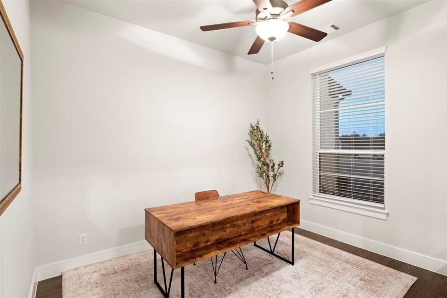 Furnished interior view inside a new home in The Arbors Midlothian, Midlothian (Image 7). Furnished interior view inside a new home in The Arbors Midlothian, Midlothian (Image 7).