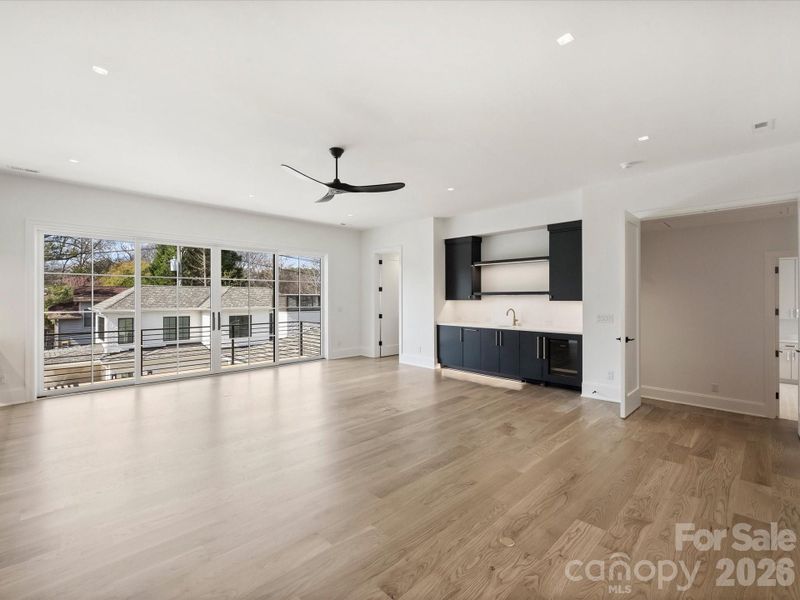 Spacious, unfurnished interior of a new home in , Charlotte (Image 23).