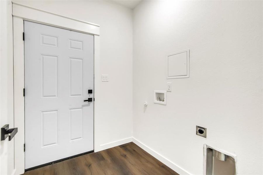 Image 18 of a home in . Image 18 of a home in .