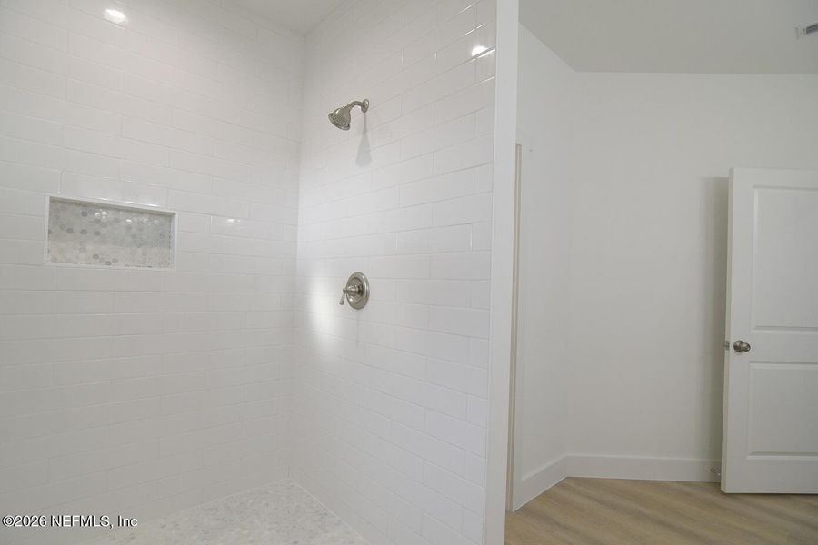 Spacious, unfurnished interior of a new home in , Jacksonville (Image 33). Spacious, unfurnished interior of a new home in , Jacksonville (Image 33).