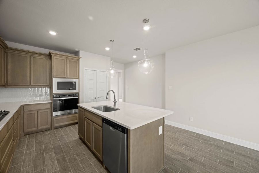Front exterior of a new home in Redden Farms – Active Adult, Midlothian, TX, highlighting curb appeal (Image 14). Front exterior of a new home in Redden Farms – Active Adult, Midlothian, TX, highlighting curb appeal (Image 14).