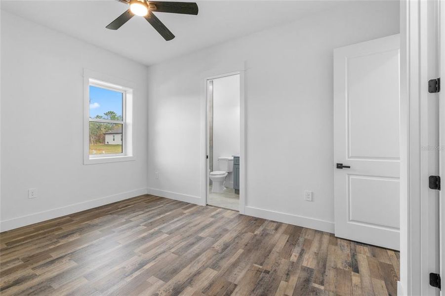 Spacious, unfurnished interior of a new home in , Homosassa (Image 29). Spacious, unfurnished interior of a new home in , Homosassa (Image 29).
