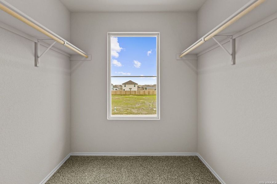 Spacious, unfurnished interior of a new home in Swenson Heights, Seguin (Image 14).