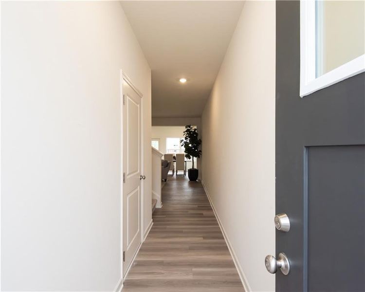 Spacious, unfurnished interior of a new home in Shoals Crossing, Conyers (Image 19).