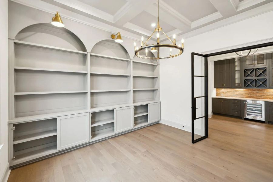 The Elmsley E Home Office The Elmsley E Home Office