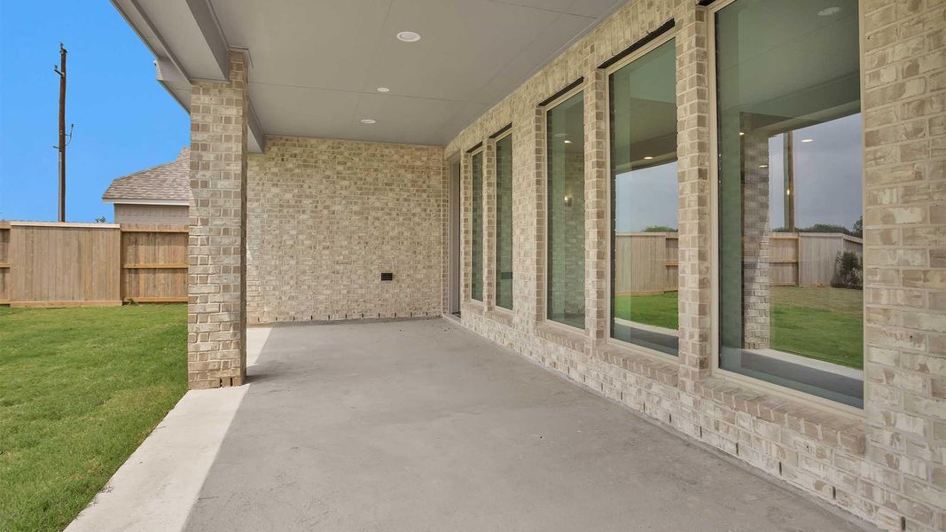 Exterior details and patio area of a home in Jordan Ranch, Fulshear (Image 2). Exterior details and patio area of a home in Jordan Ranch, Fulshear (Image 2).