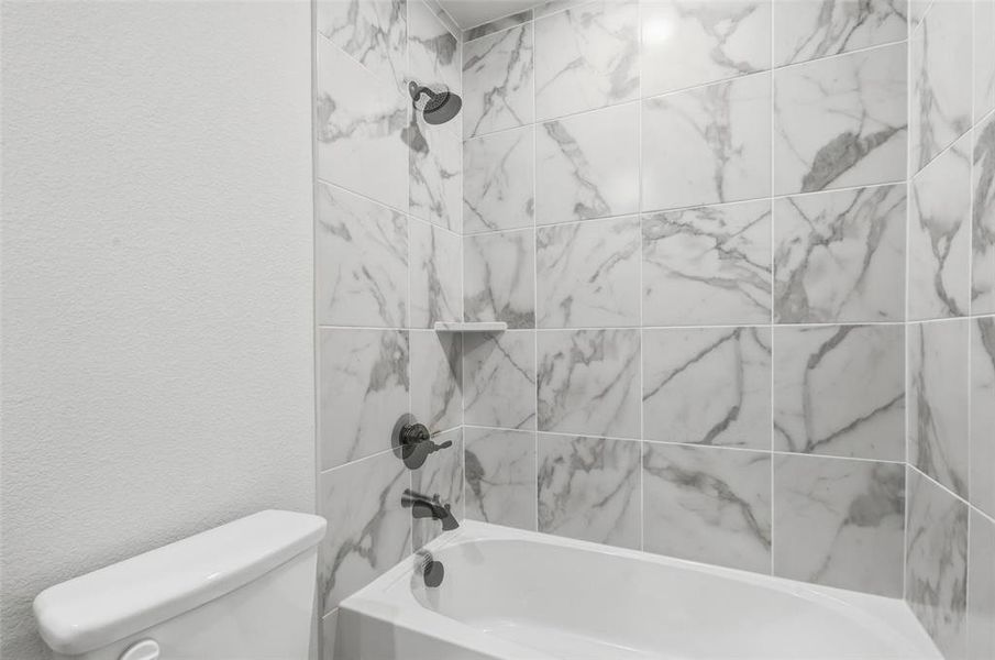 Furnished interior view inside a new home in Stoneview, Glen Rose (Image 8). Furnished interior view inside a new home in Stoneview, Glen Rose (Image 8).