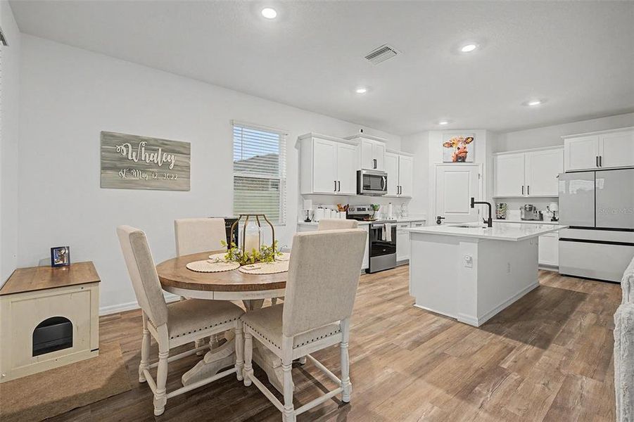 Furnished interior view inside a new home in Abbott Park, Zephyrhills (Image 8).