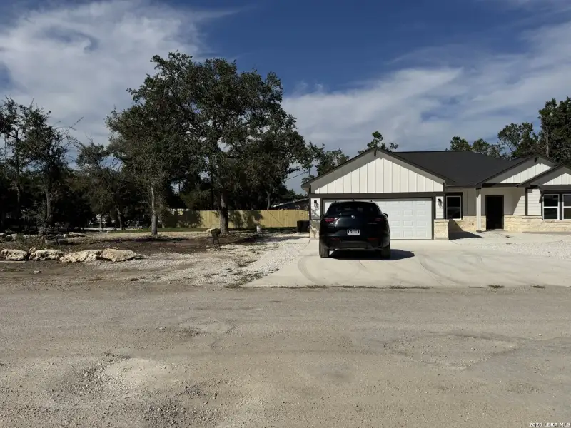 Image 47 of a home in .