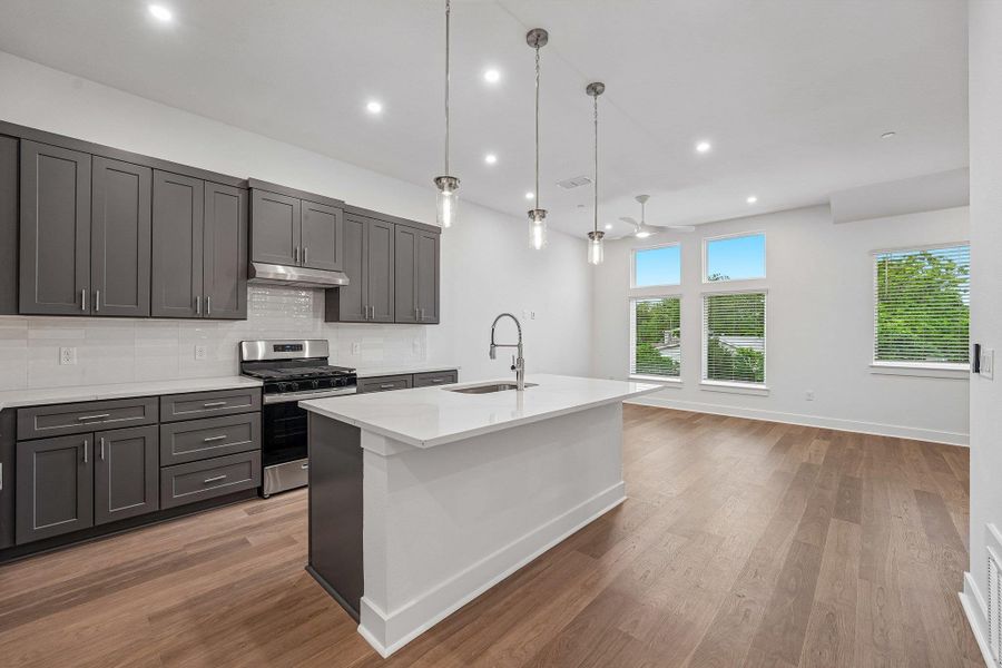 Built by Milestone CommunityBuilders, every detail shows-offsophisticated design, modernstyle, and a focus on easy cityliving. Built by Milestone CommunityBuilders, every detail shows-offsophisticated design, modernstyle, and a focus on easy cityliving.