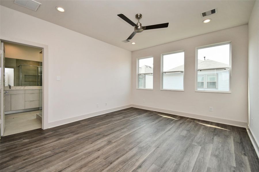 Primary Bedroom 14X13 Primary Bedroom 14X13