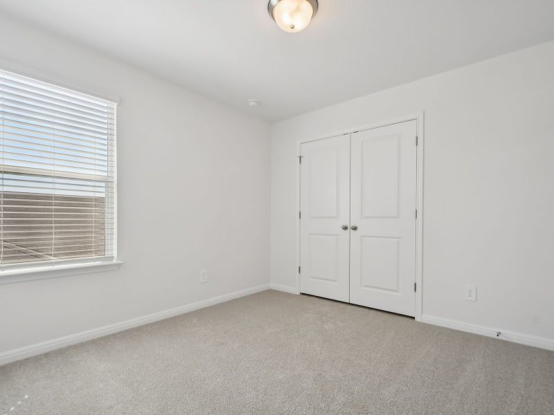 Spacious, unfurnished interior of a new home in Waterstone Crossing, Kyle (Image 14).