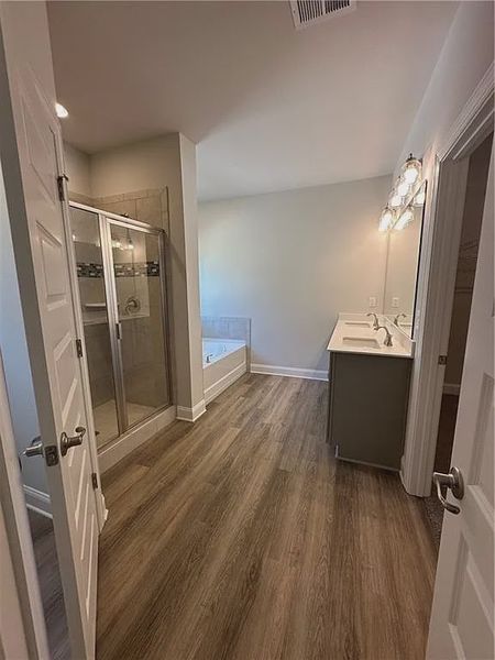 Furnished interior view inside a new home in Mirror Lake at South Harbour, Villa Rica (Image 11).