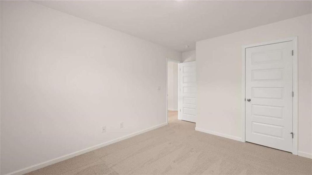 Spacious, unfurnished interior of a new home in The Gates at Pates Creek, Hampton (Image 32).