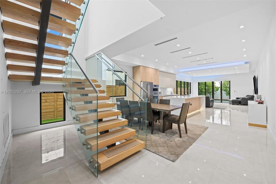Community amenities in , Miami (Image 21).