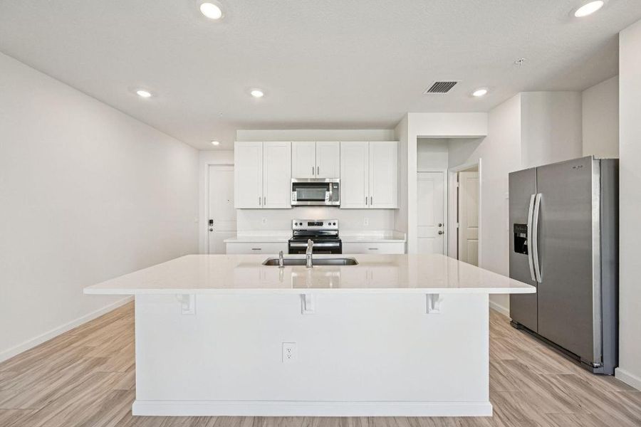 587 Salisbury Cir Fort Pier (11)