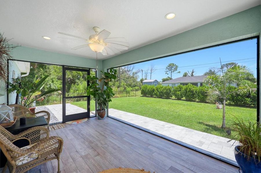 Exterior details and patio area of a home in , Port Charlotte (Image 28).