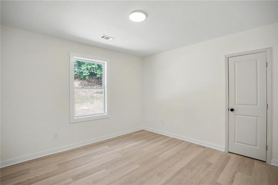 Spacious, unfurnished interior of a new home in , Loganville (Image 23). Spacious, unfurnished interior of a new home in , Loganville (Image 23).
