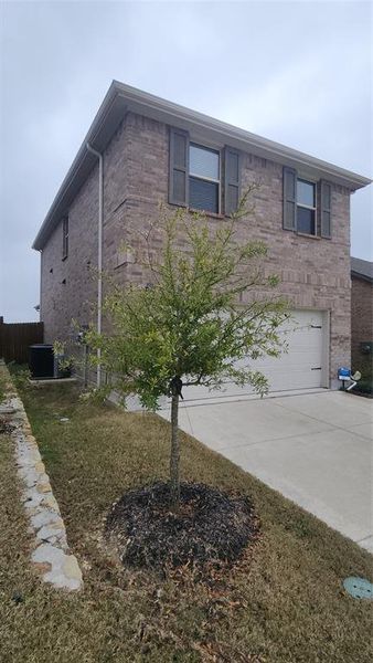 Exterior details and patio area of a home in Bryant Farms, Melissa (Image 17).