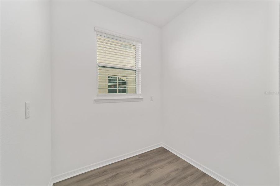 Spacious, unfurnished interior of a new home in Calesa Township, Ocala (Image 14).
