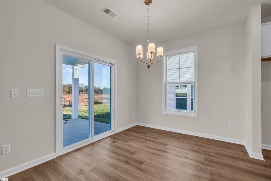 Spacious, unfurnished interior of a new home in Halton Oaks, Spartanburg (Image 12).